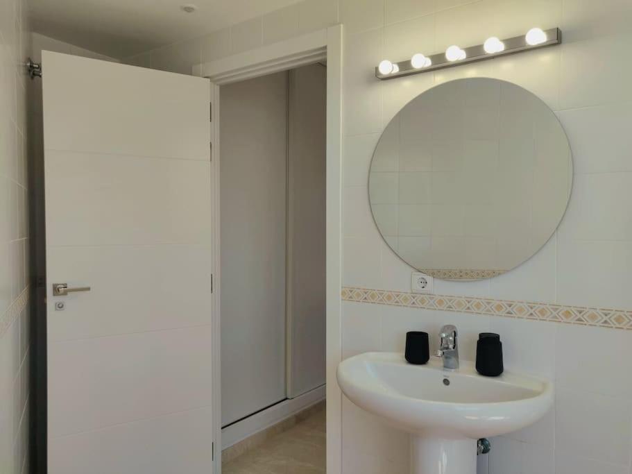 Appartement Moderno Con Vistas Al Mar, Piscina & Parking Fuengirola