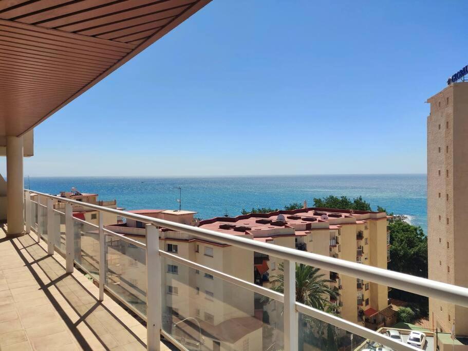 Appartement Moderno Con Vistas Al Mar, Piscina & Parking *